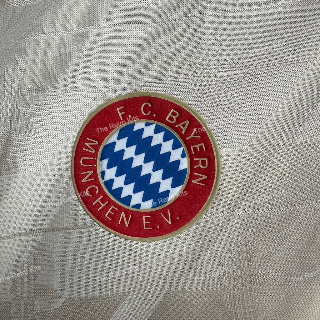 Bayern Munich RetroStyle long sleeve – Player version