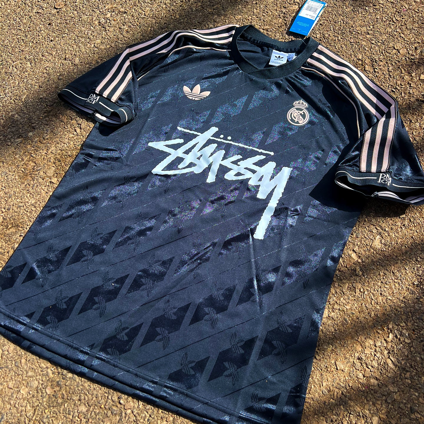 Real Madrid X Stüssy(J’s exclusives)