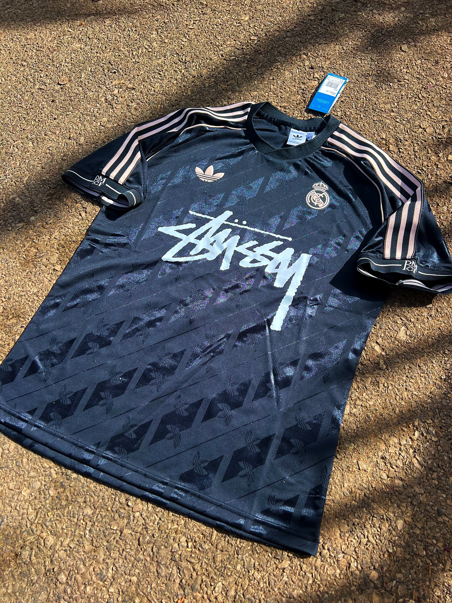 Real Madrid X Stüssy(J’s exclusives)
