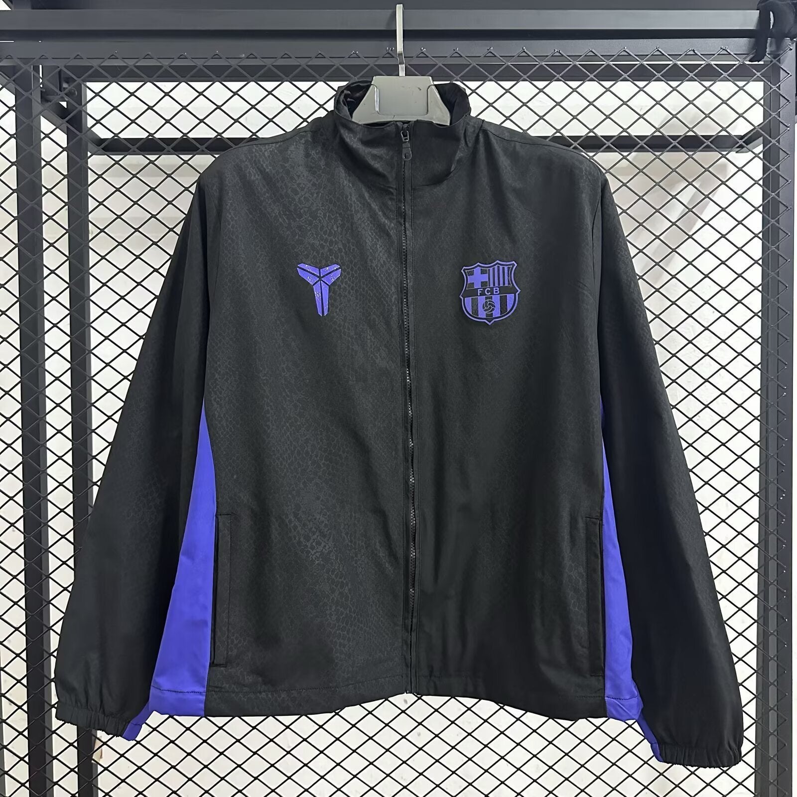 Barcelona Windbreaker 2025/26