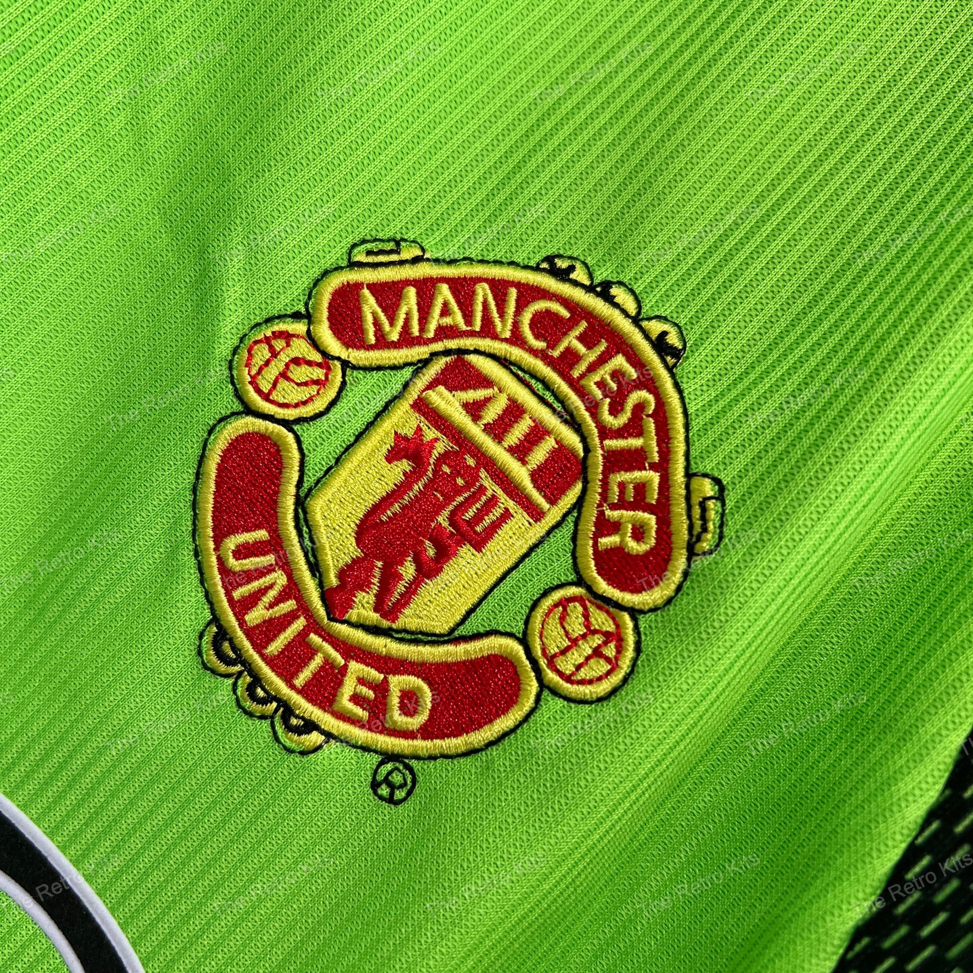 Manchester United 1998/1999 Goalkeeper Kit – Long Sleeve