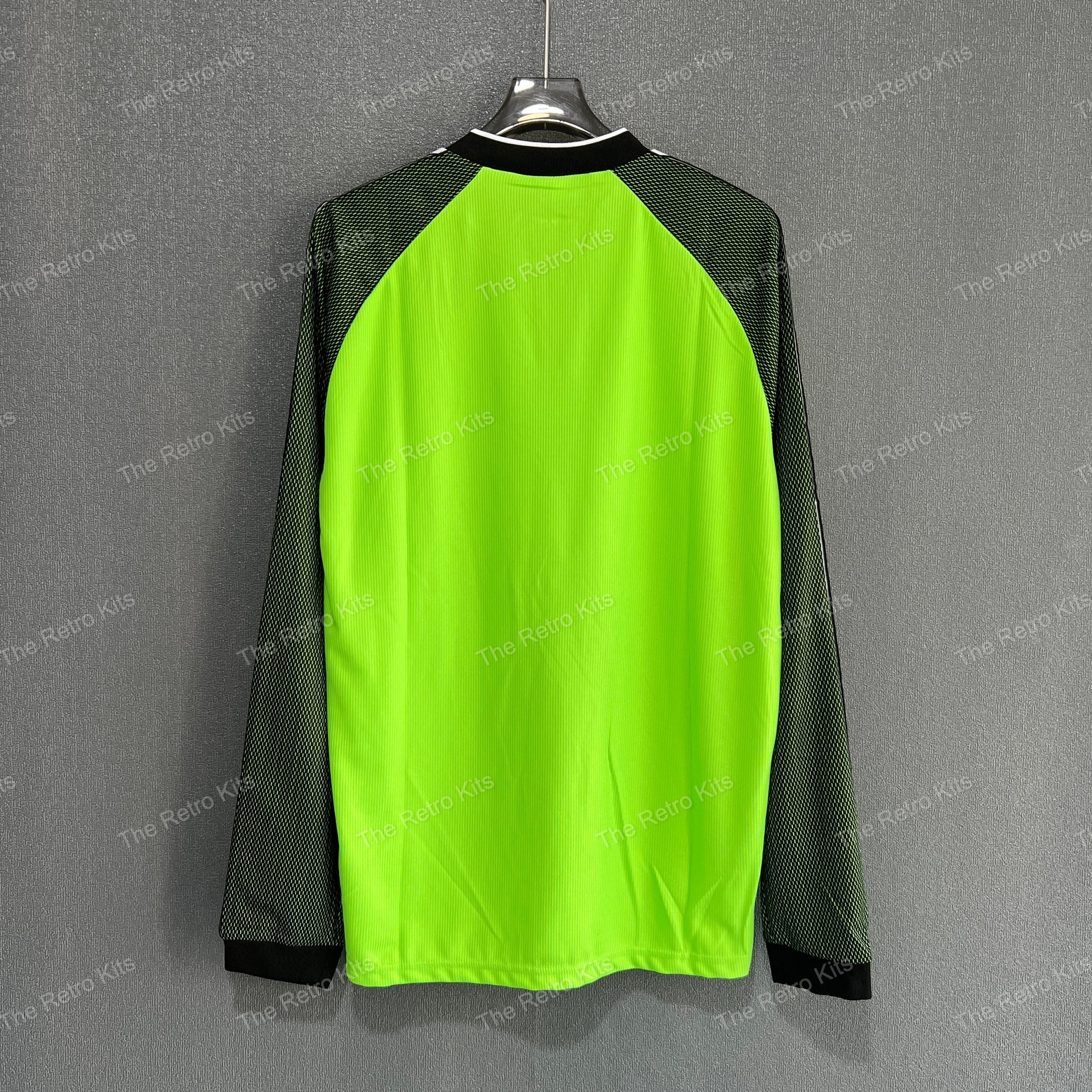 Manchester United 1998/1999 Goalkeeper Kit – Long Sleeve
