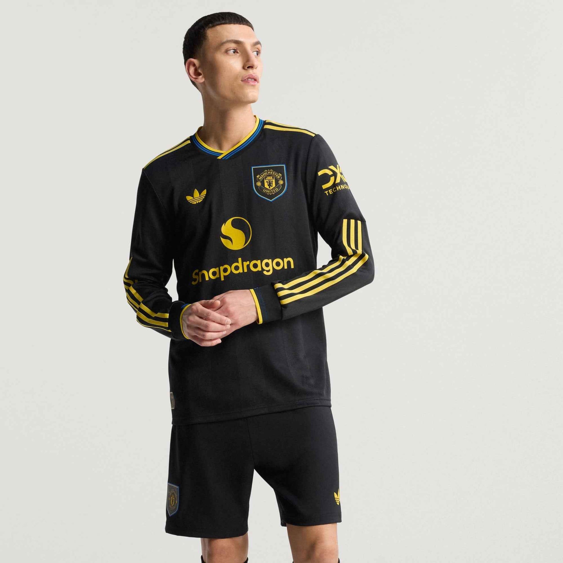 Manchester United 25/26 Long Sleeve Third