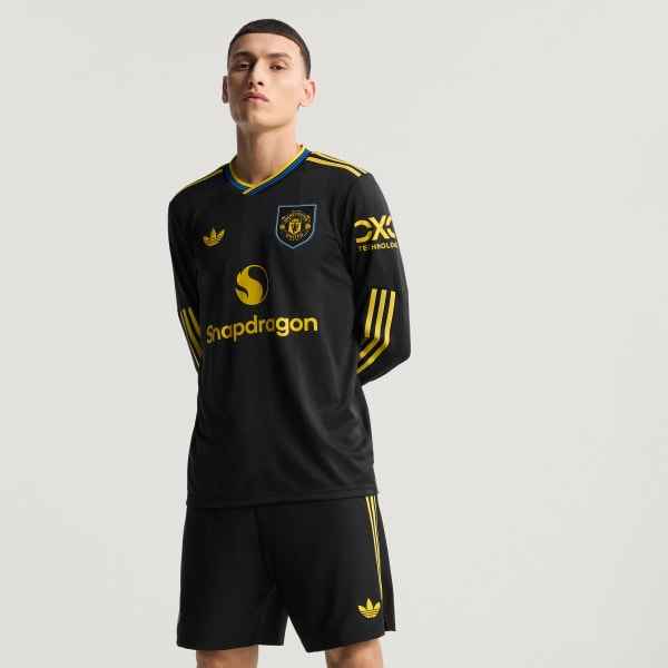 Manchester United 25/26 Long Sleeve Third