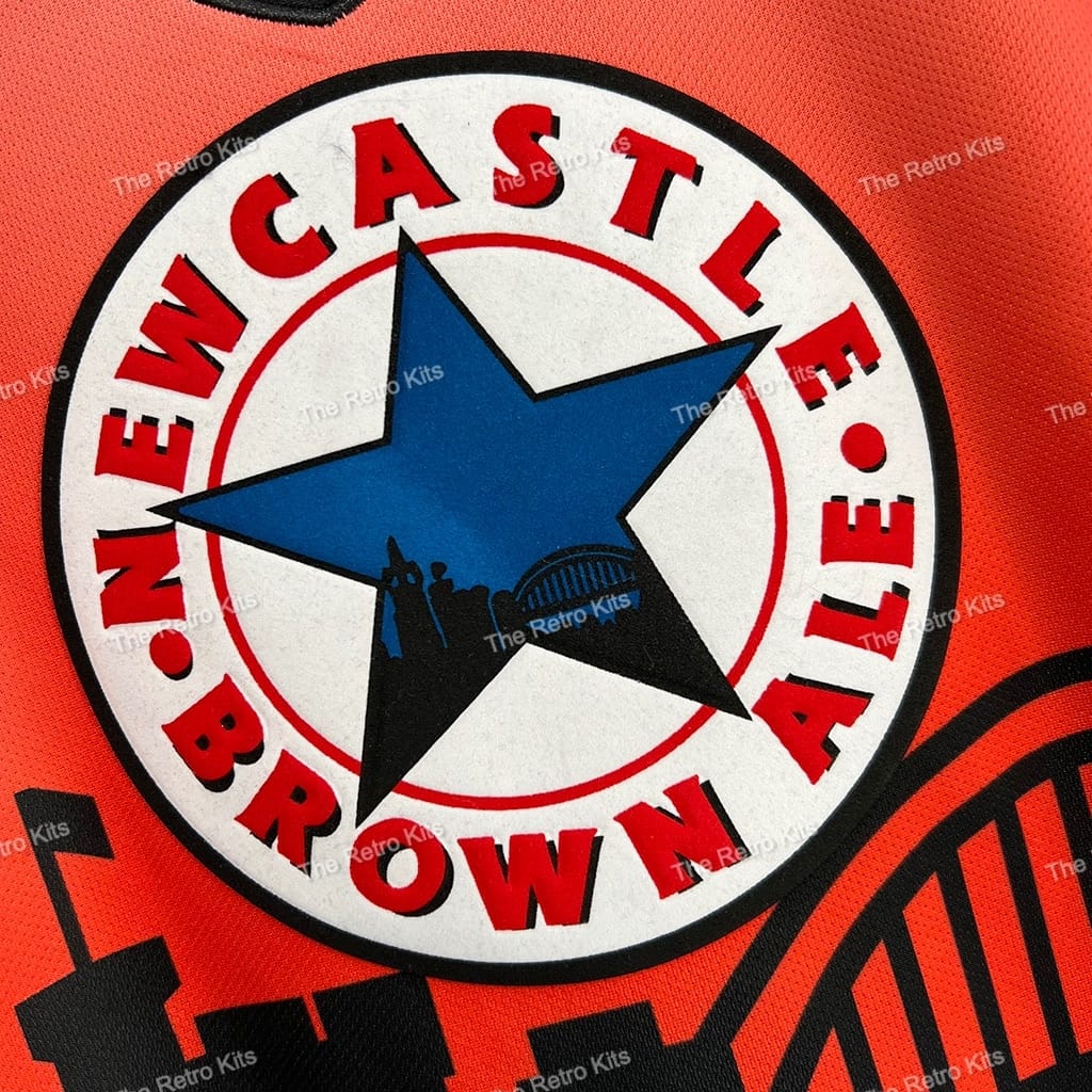 Newcastle United 1996/1997 Goalkeeper Kit – Long sleeve