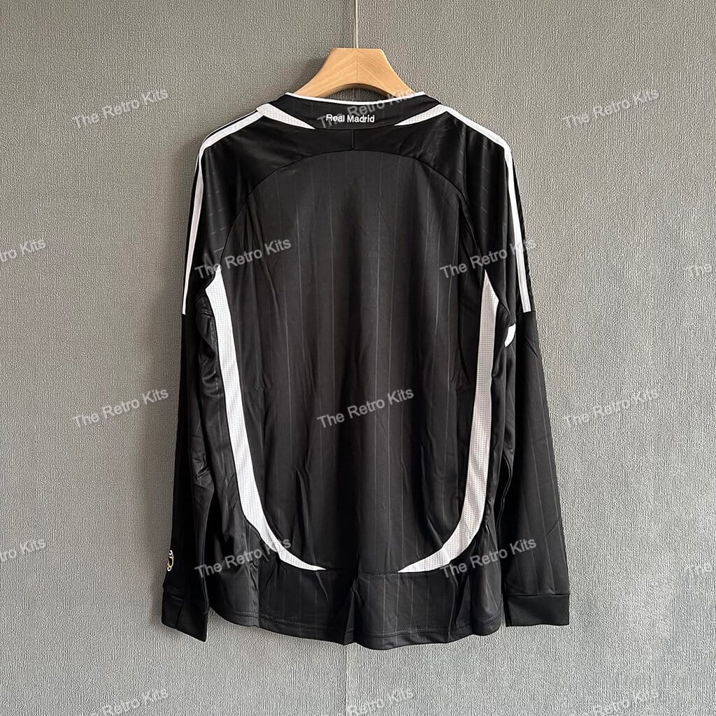 Real Madrid 2006/2007 Away Kit – Long Sleeve