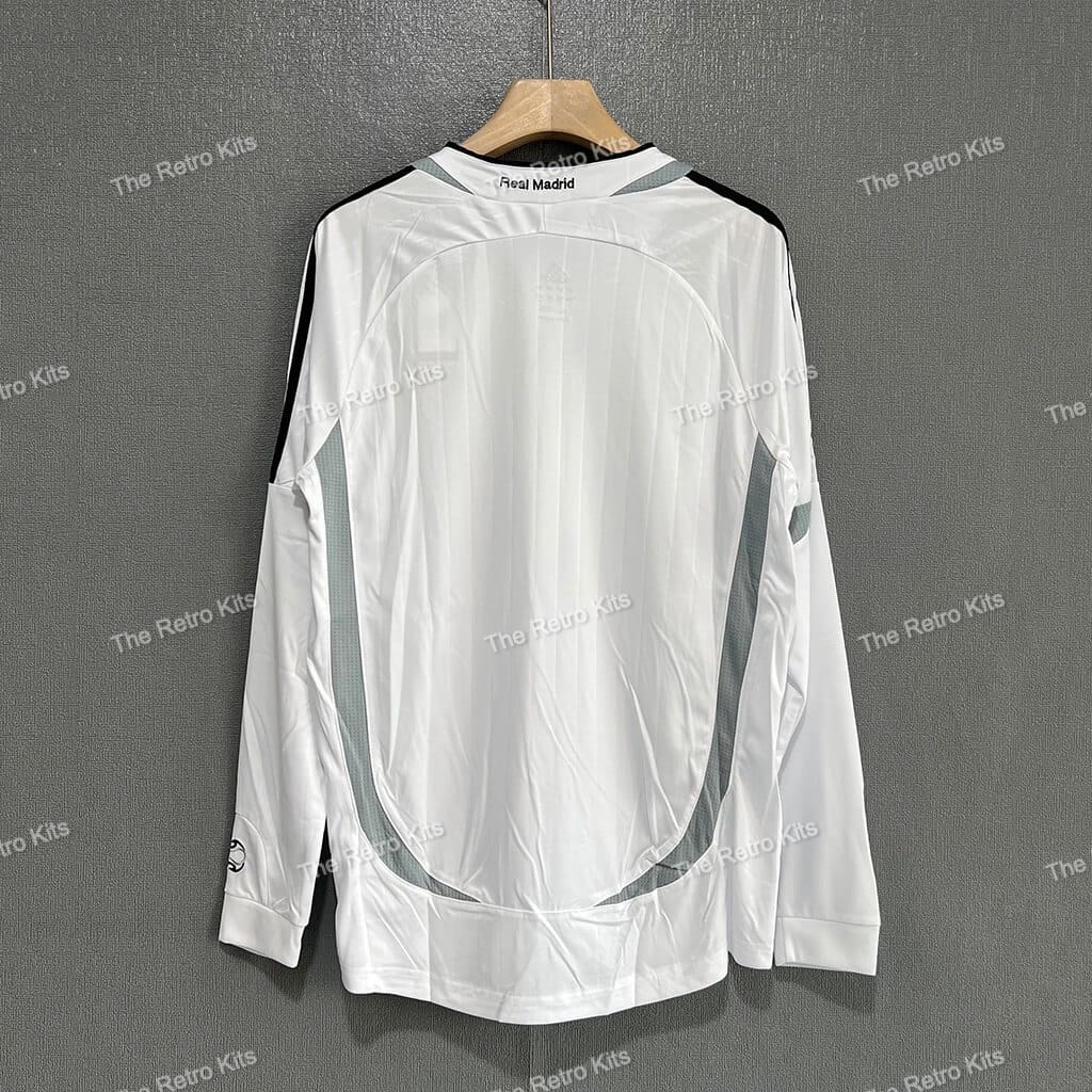 Real Madrid 2006/2007 Home kit – long sleeves