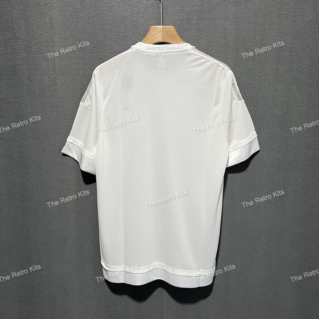 Real Madrid 2015/2016 Home kit – Player version