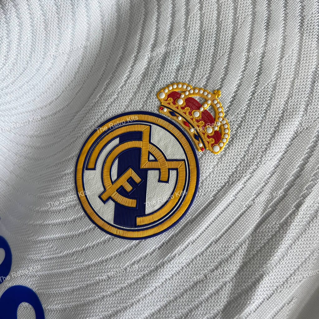 Real Madrid 2021/2022 Home kit Long Sleeve – Player version