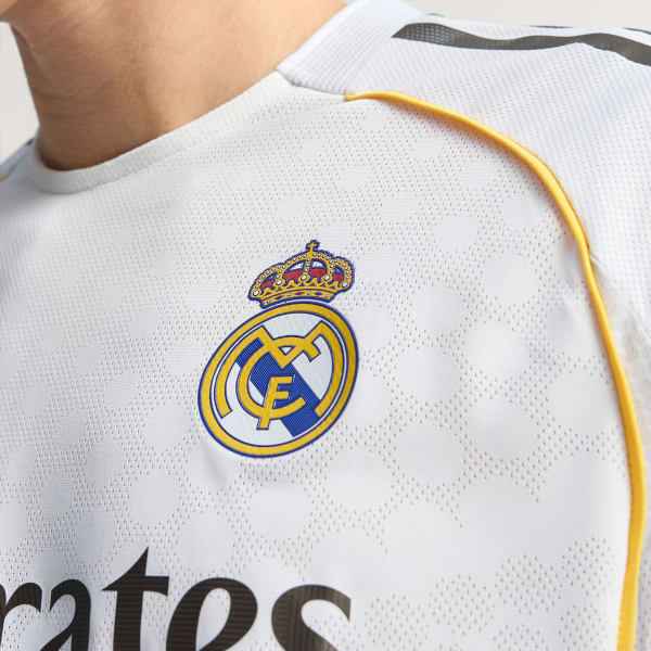 Real Madrid 25/26 Long Sleeve