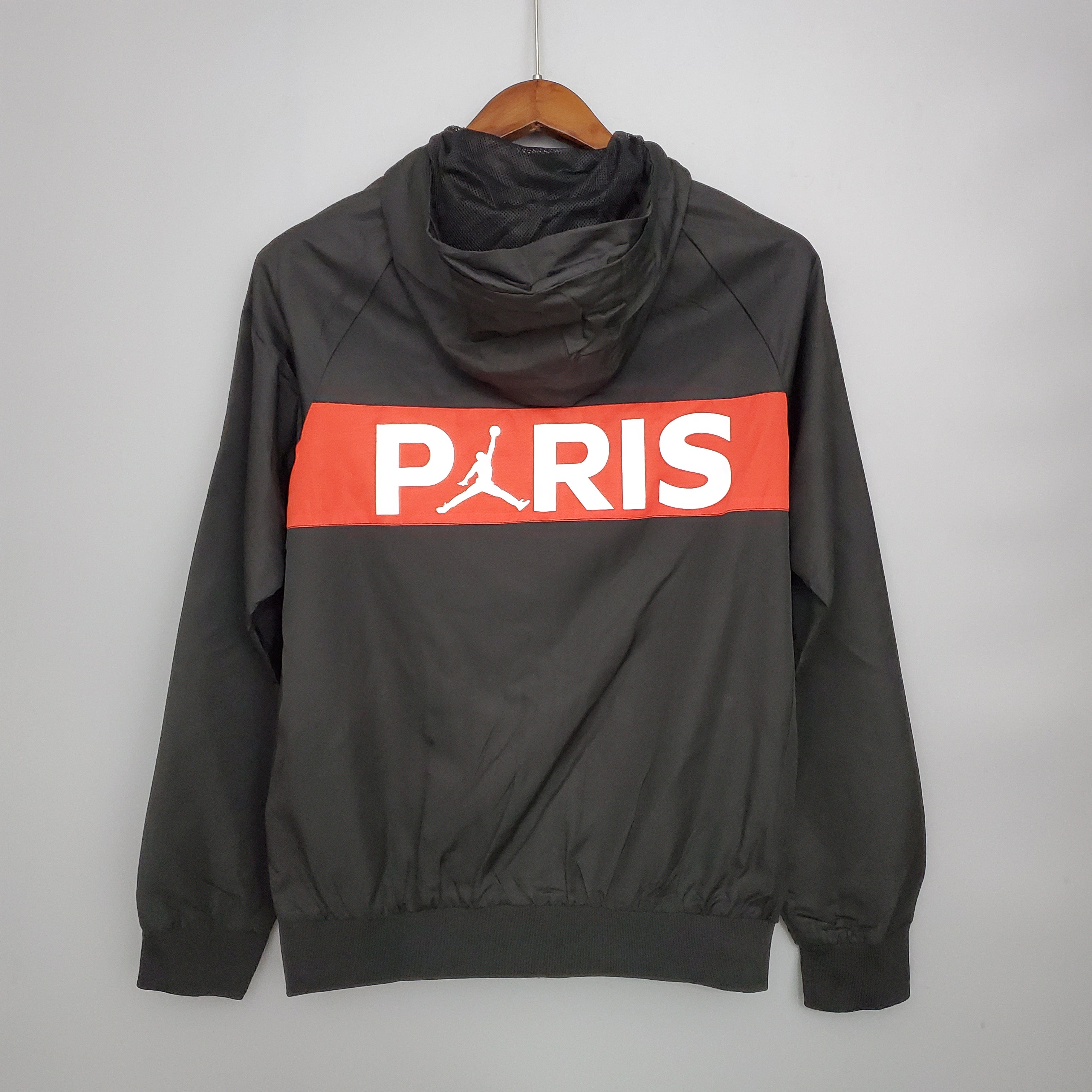 PSG WindBreaker