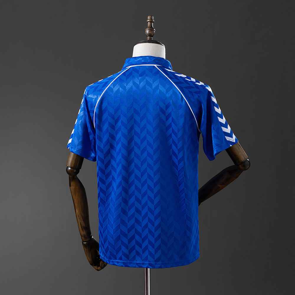 Real Madrid 86/88 away