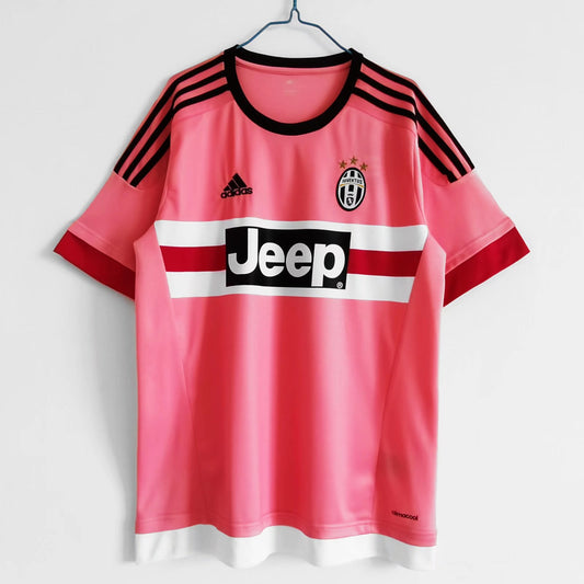 Juventus 15/16 Away