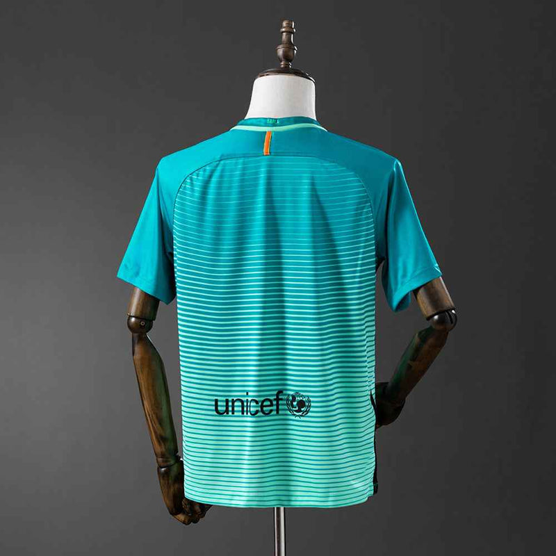 Barcelona 16/17 third