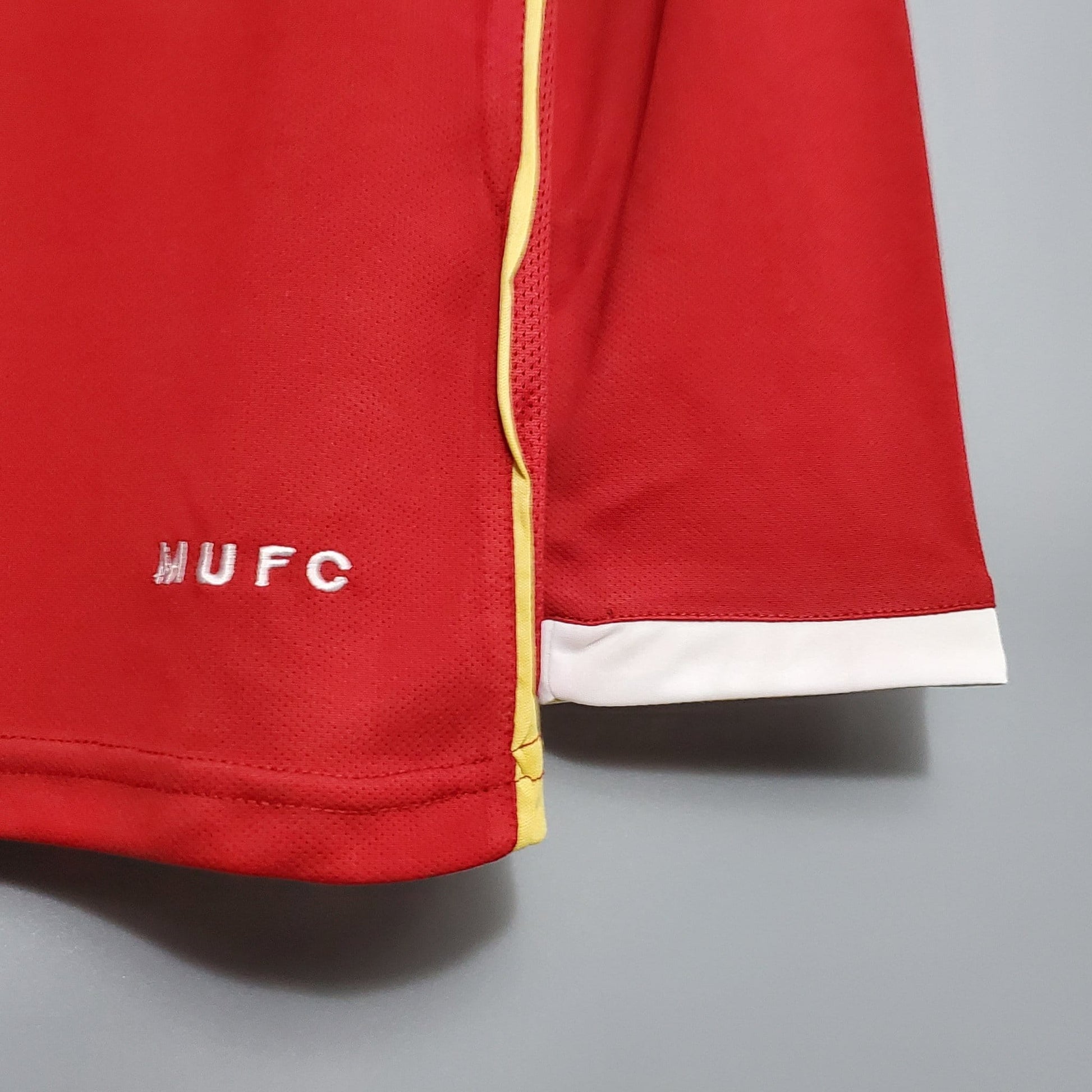 Manchester United 2006/2007 Home Kit – Long Sleeve