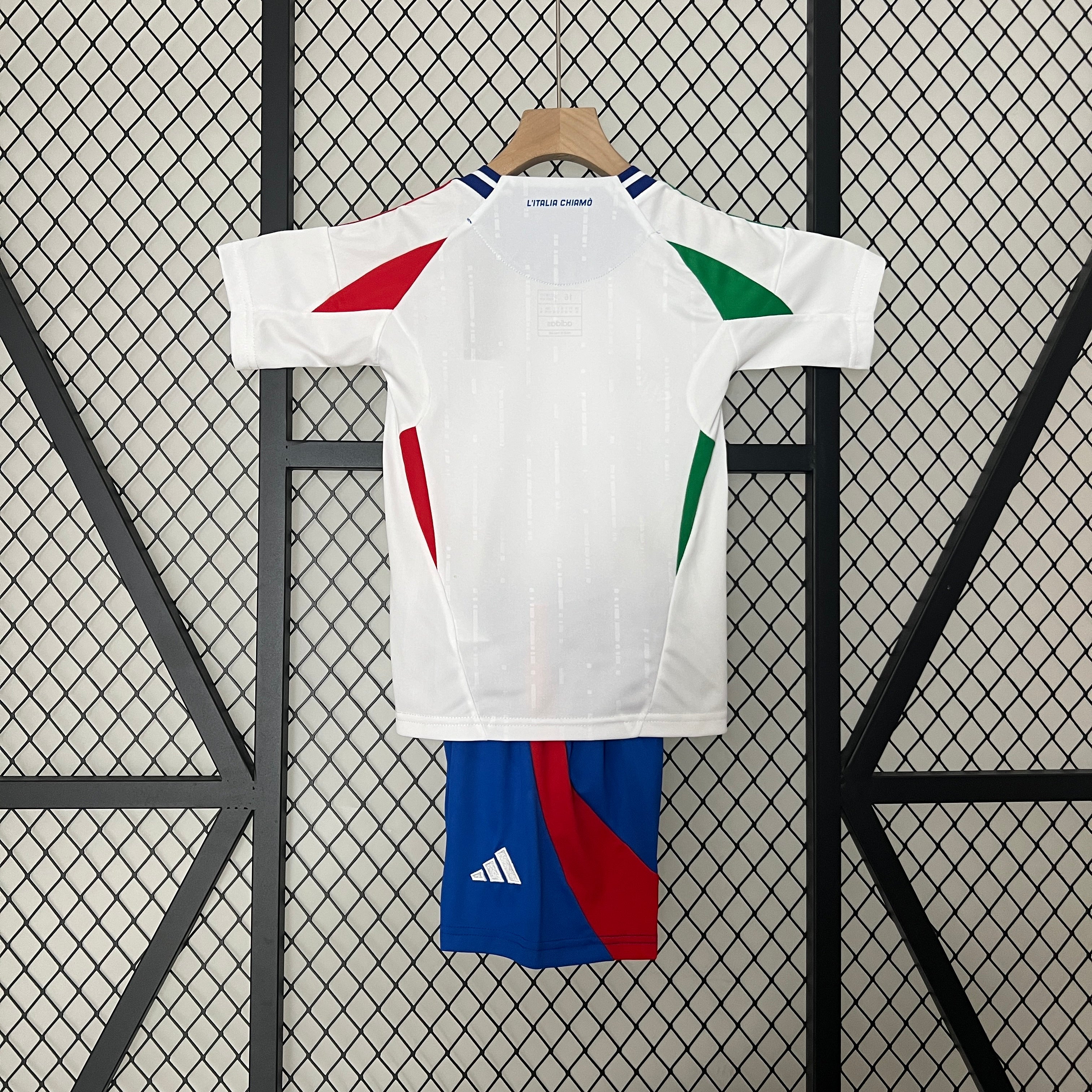 Italy 24/25(Away)