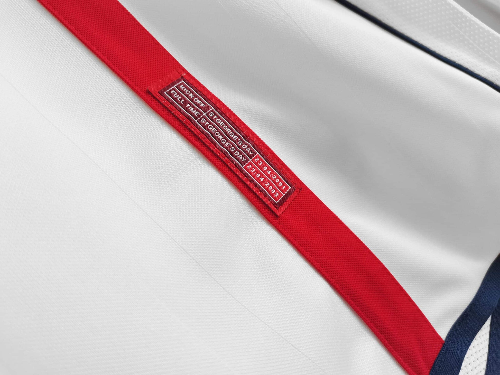 England 2002 Home Kit – Long Sleeves