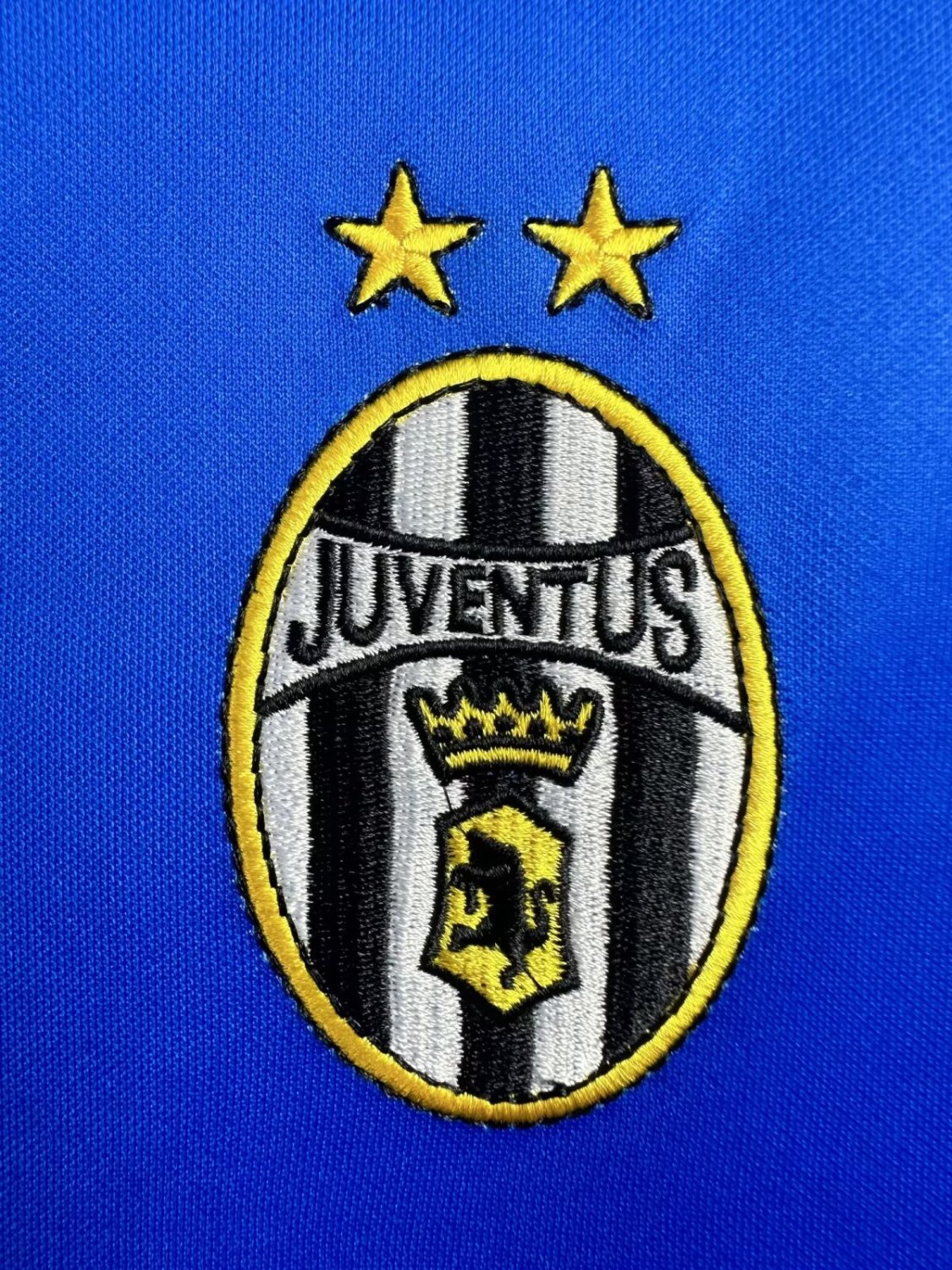 Juventus FC 1999/2000 Away Kit – Long sleeve