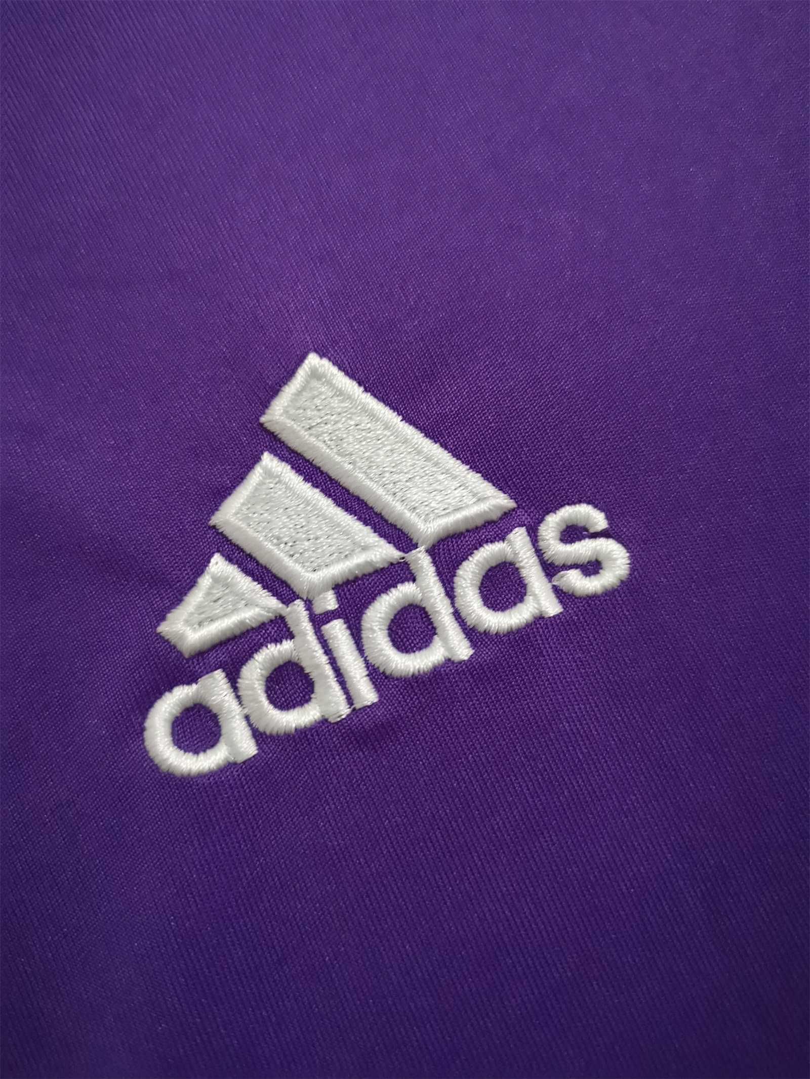 Real Madrid 2016/2017 Away Purple Kit – long sleeves