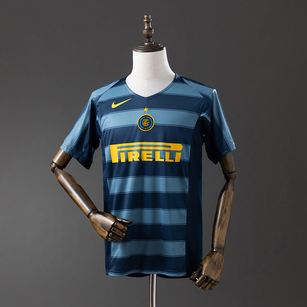 Inter Milan Away 2004/05