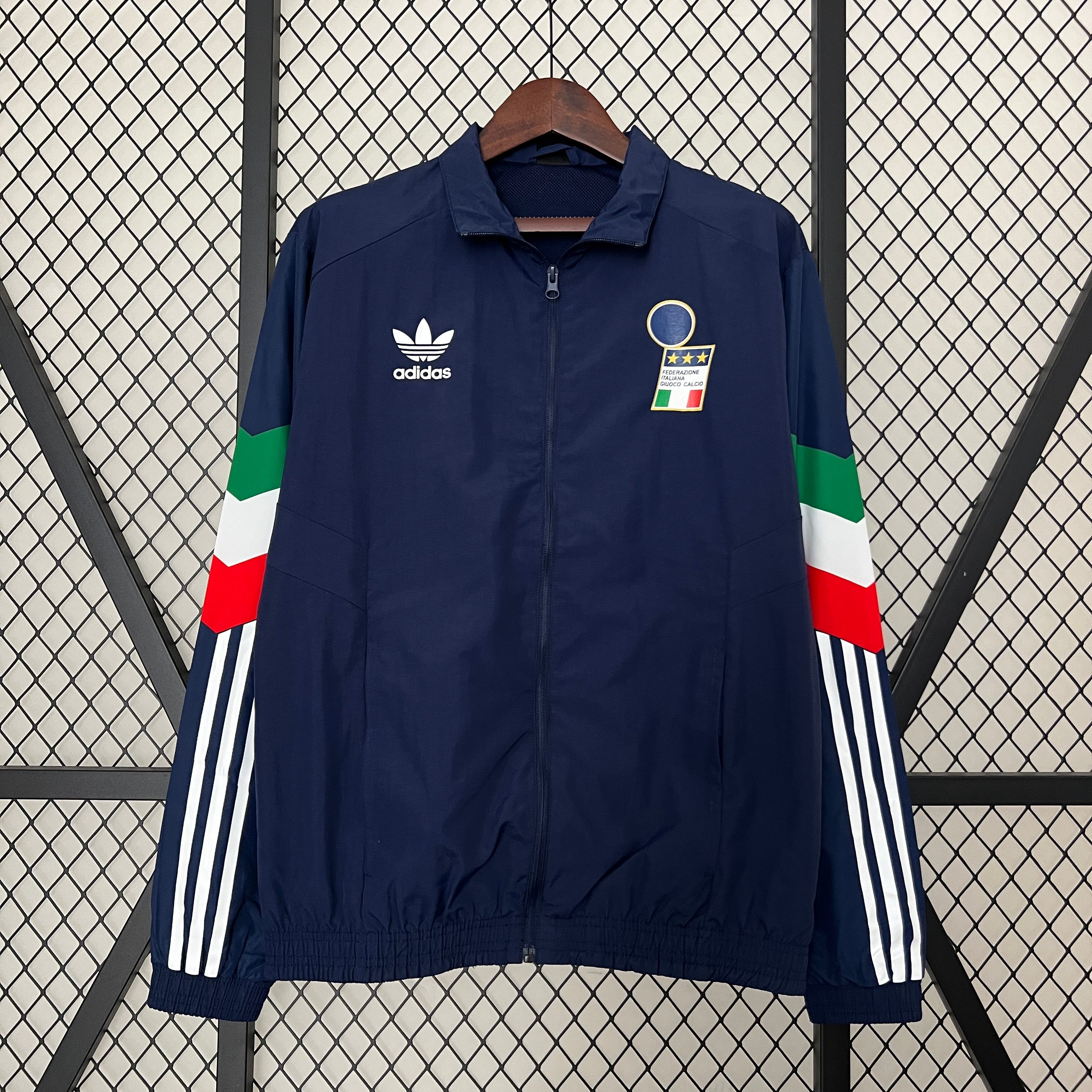 Italy WindBreaker