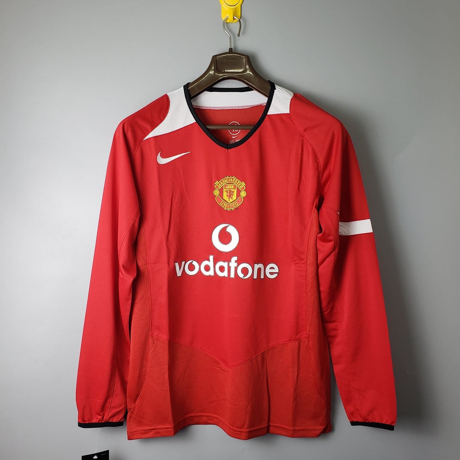 Manchester United 2004/2006 Home Kit – Long Sleeves