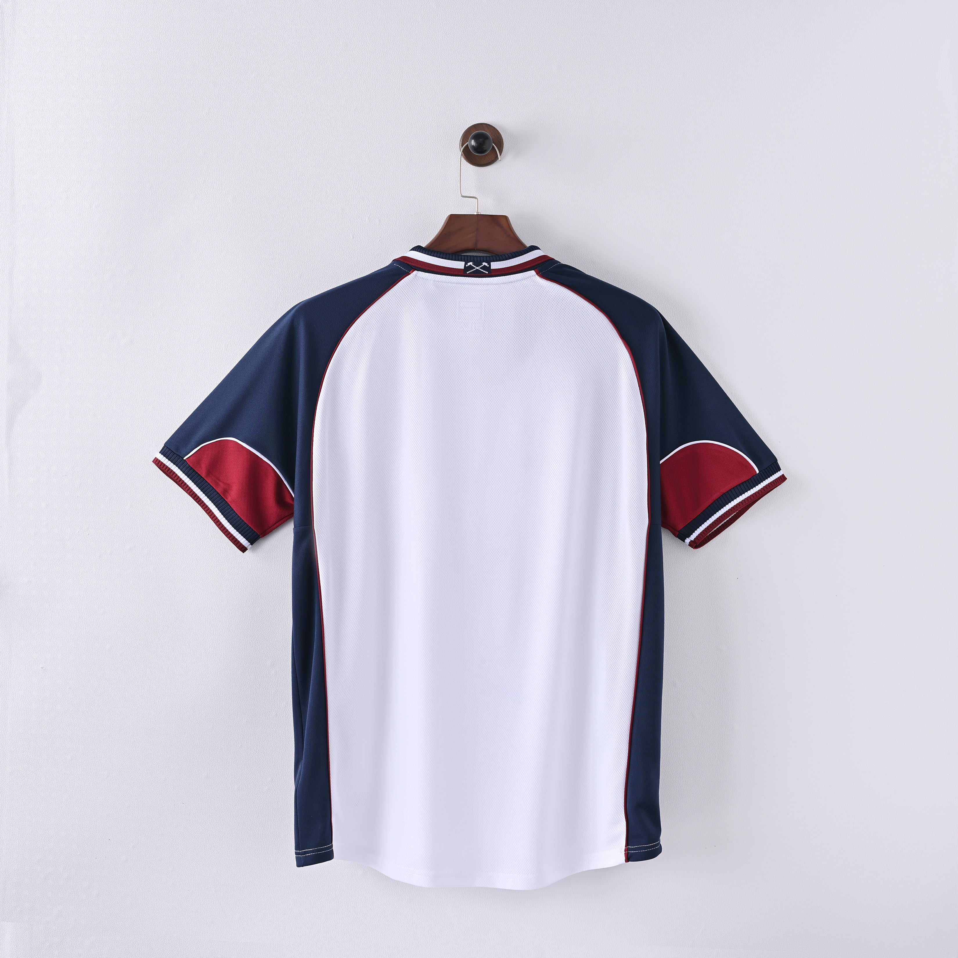 Westham 99/01 (Away)