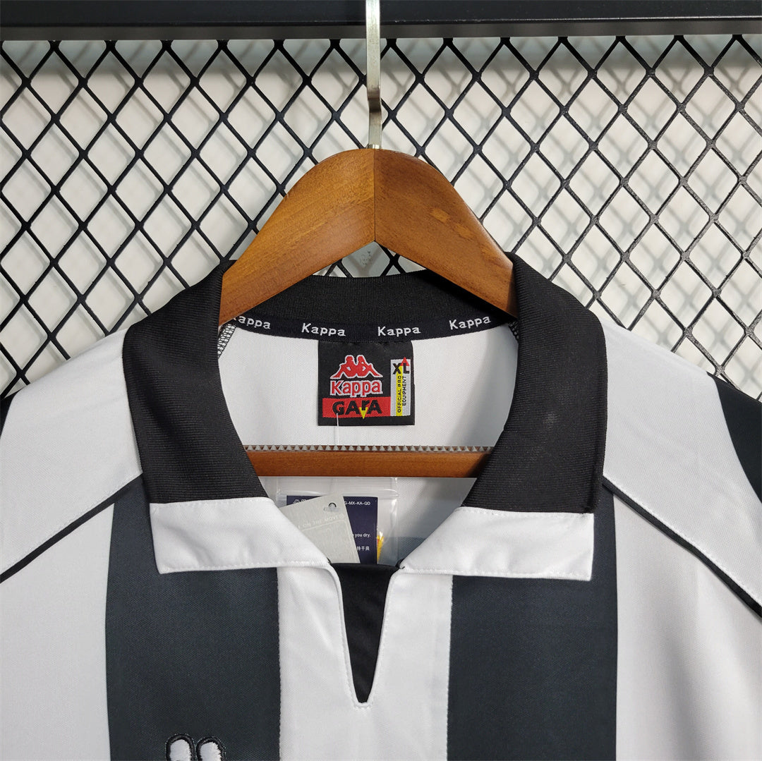 Juventus FC 1997/1998 Champions League Home Kit – Long sleeve