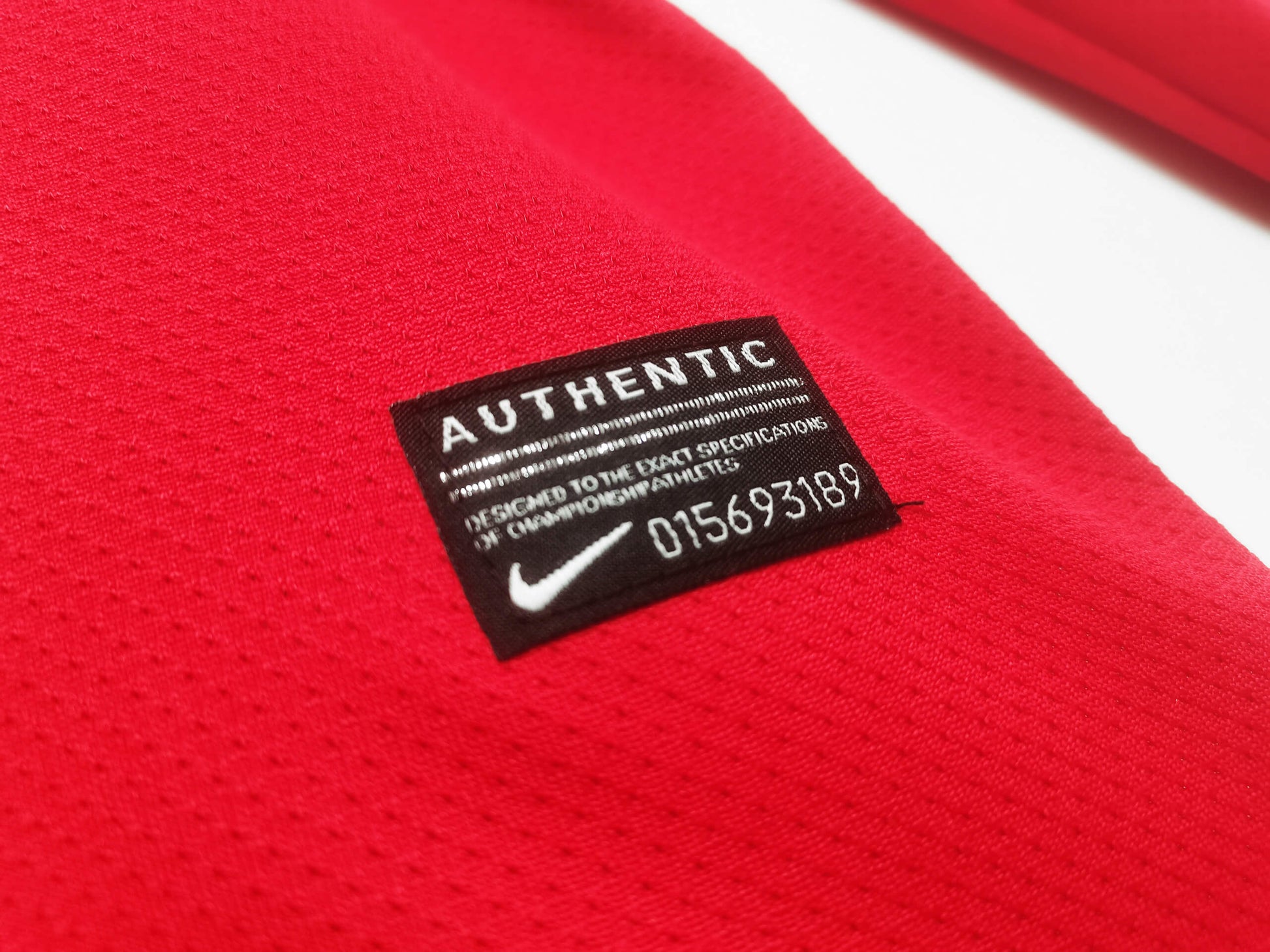 Manchester United 2010/2011 Home Kit – Long Sleeves