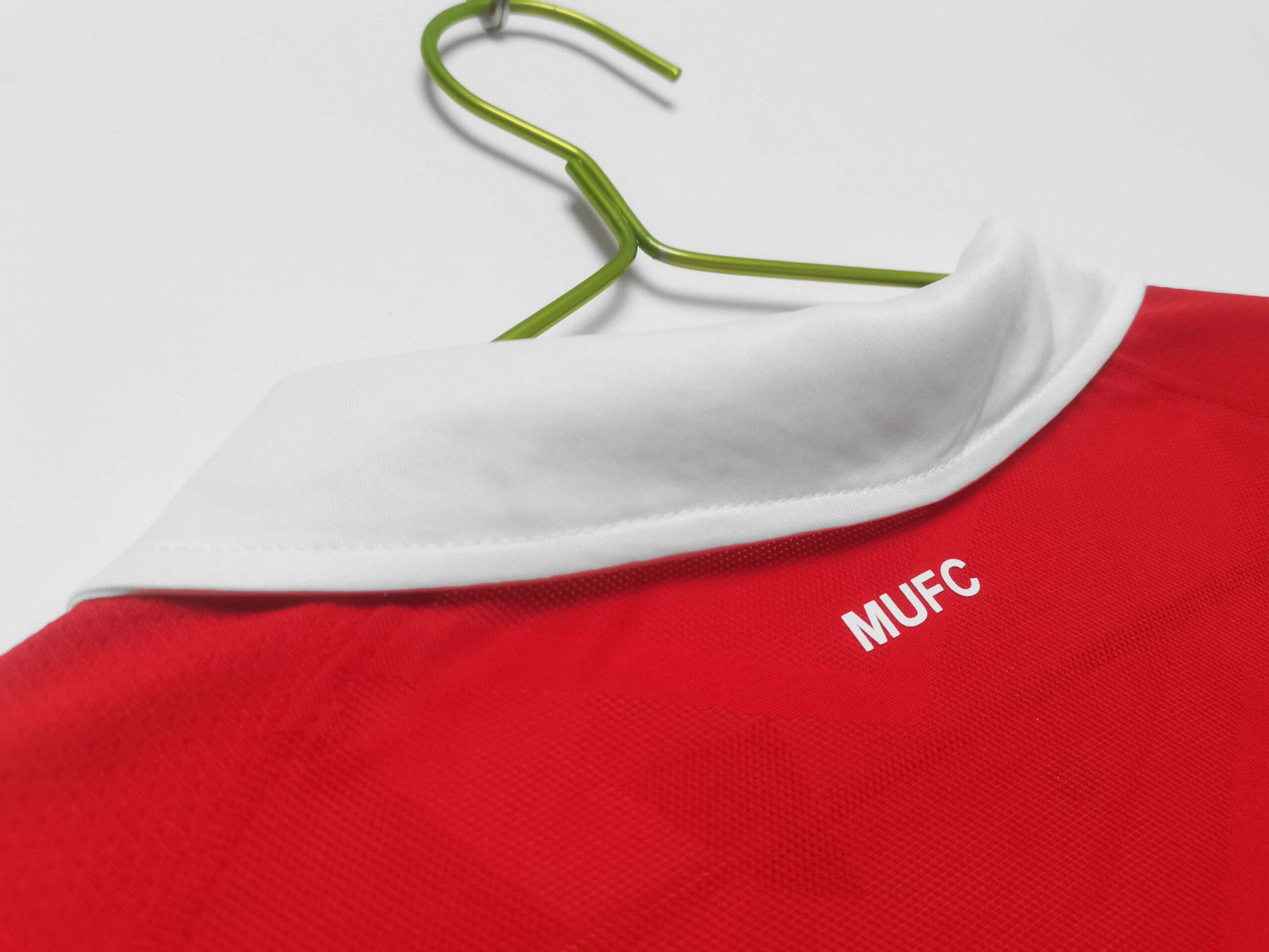 Manchester United 2010/2011 Home Kit – Long Sleeves