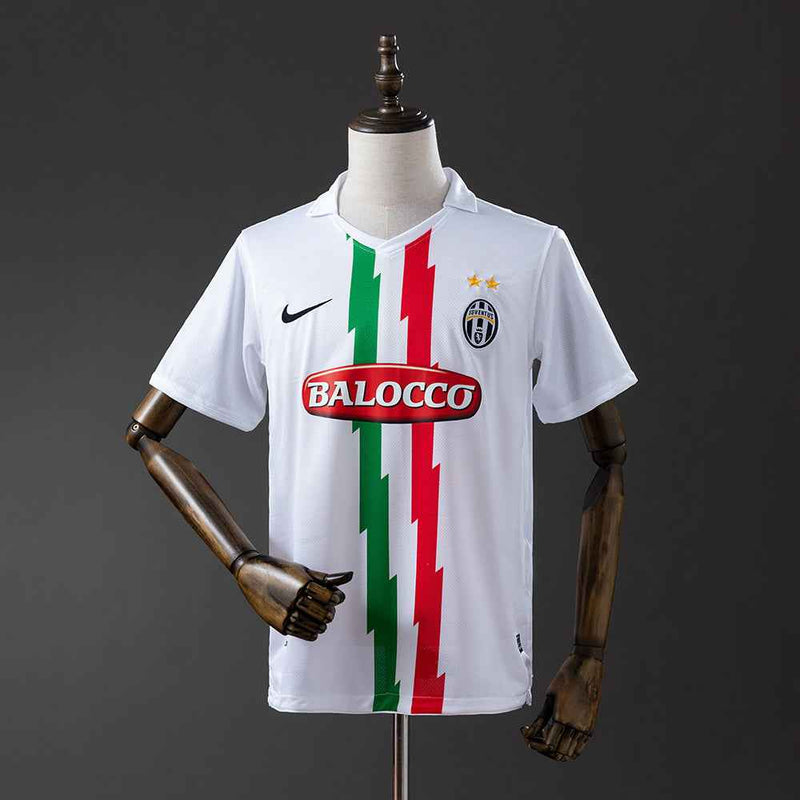 Juventus Away 2010/11