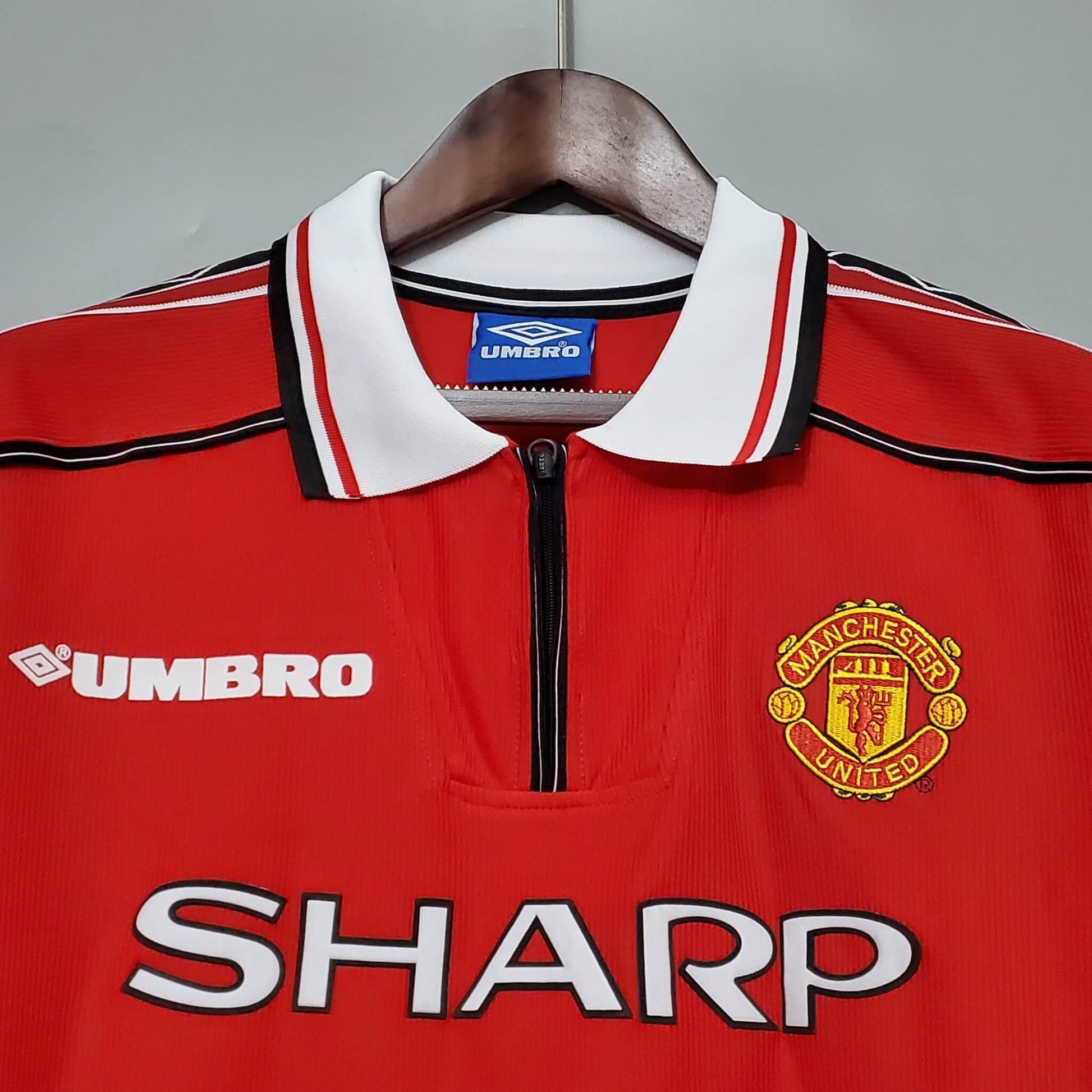 Manchester United 1998/2000 Home Kit – Long Sleeve