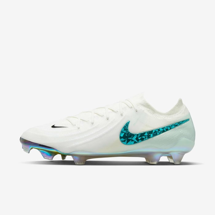 Nike Phantom GX 2 Elite LV8 Firm-Ground Low-Top Football Boot