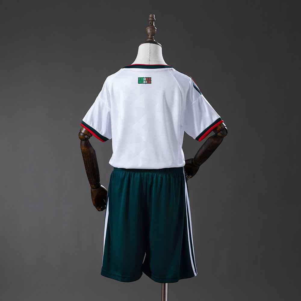 Mexico away 26-Kids