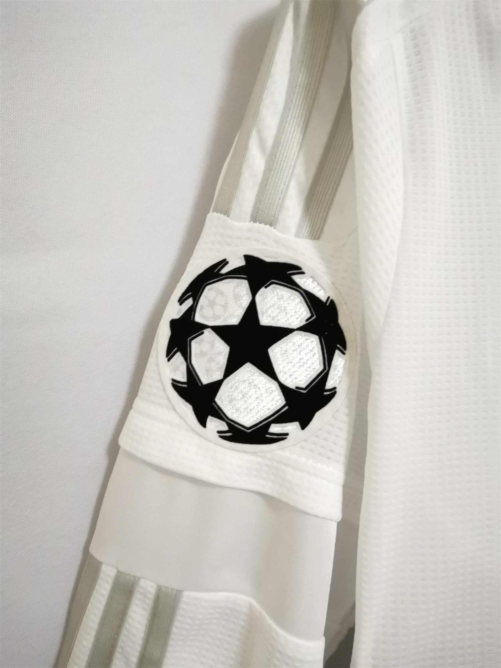 Real Madrid 2015/2016 Home kit -Long sleeve