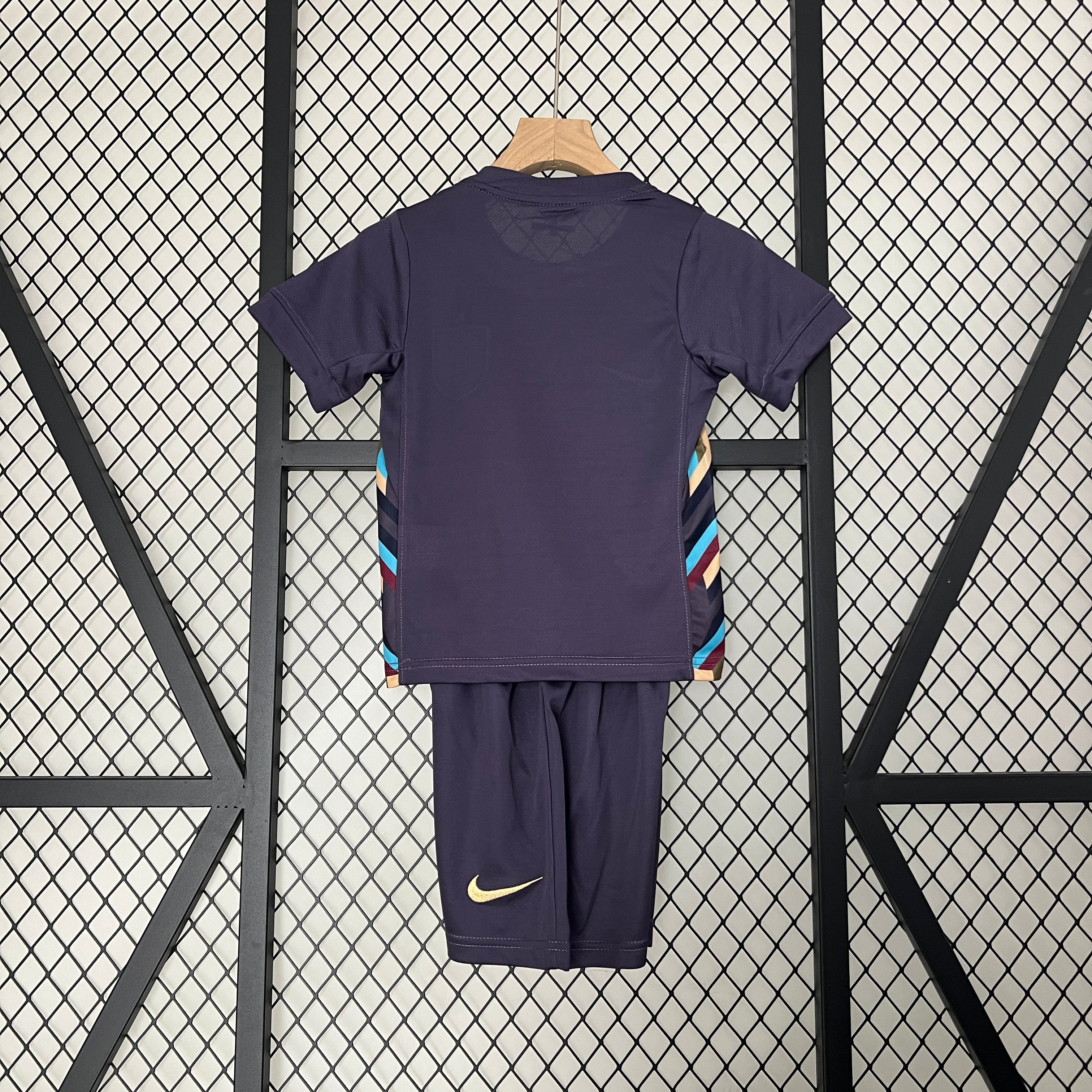 England 24/25(Away)
