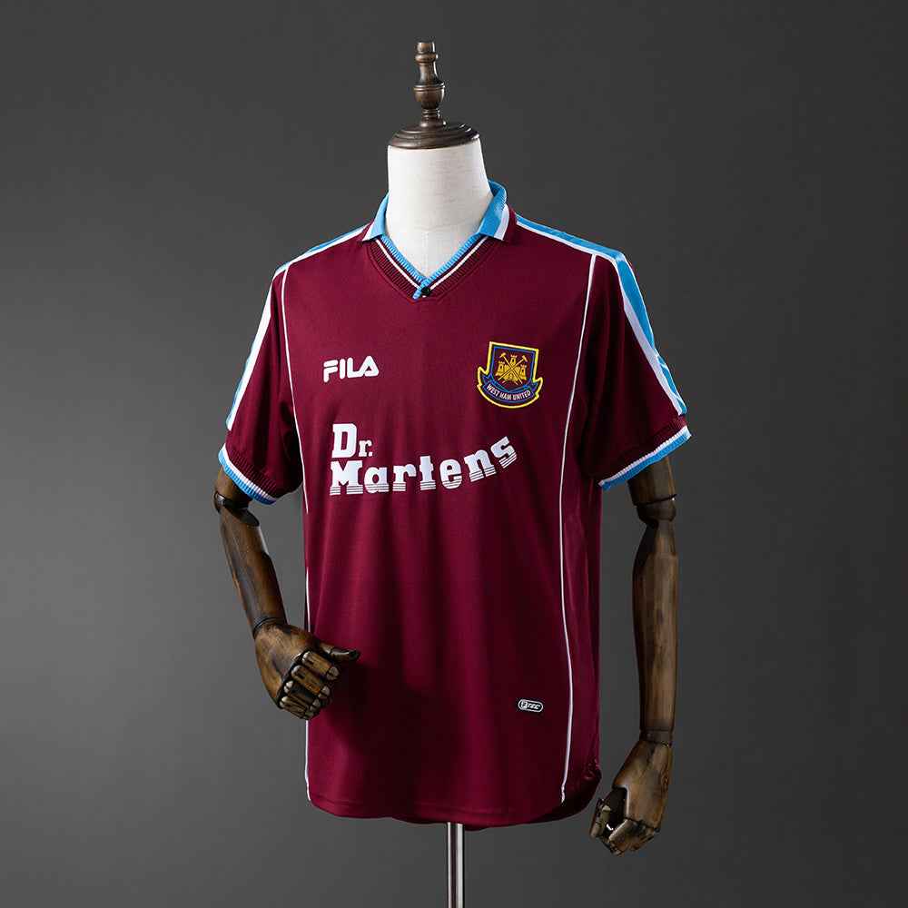 Westham United Home 1999/01